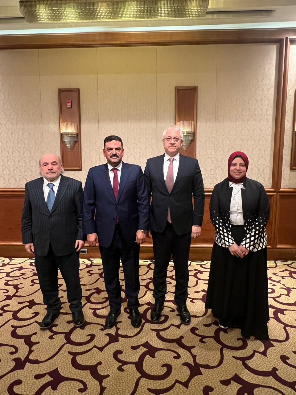 رئيس هيئة الثروة المعدنية يواصل المباحثات مع مستثمري التعدين بتركيا 